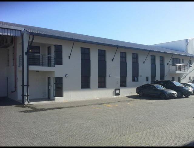 2,400M² WAREHOUSE TO LET IN EPPING INDUSTRIAL